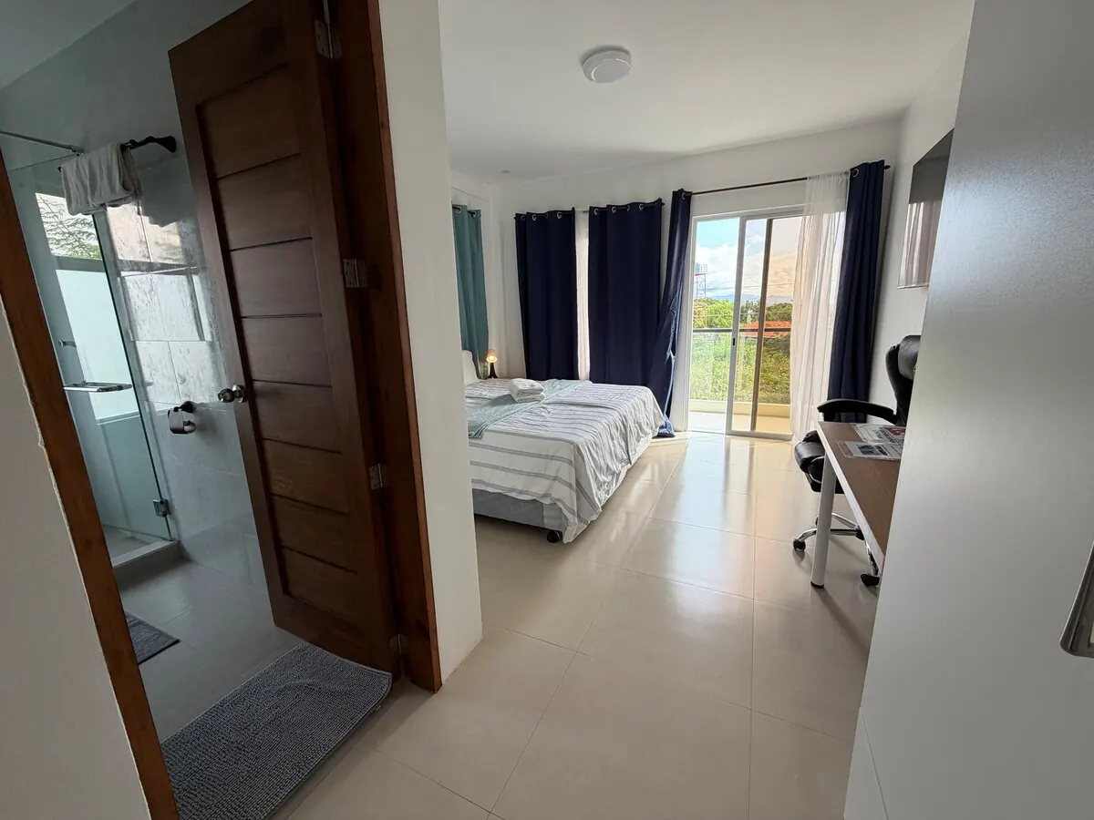 Suite 1 at OIA Suites Moalboal, photo 3