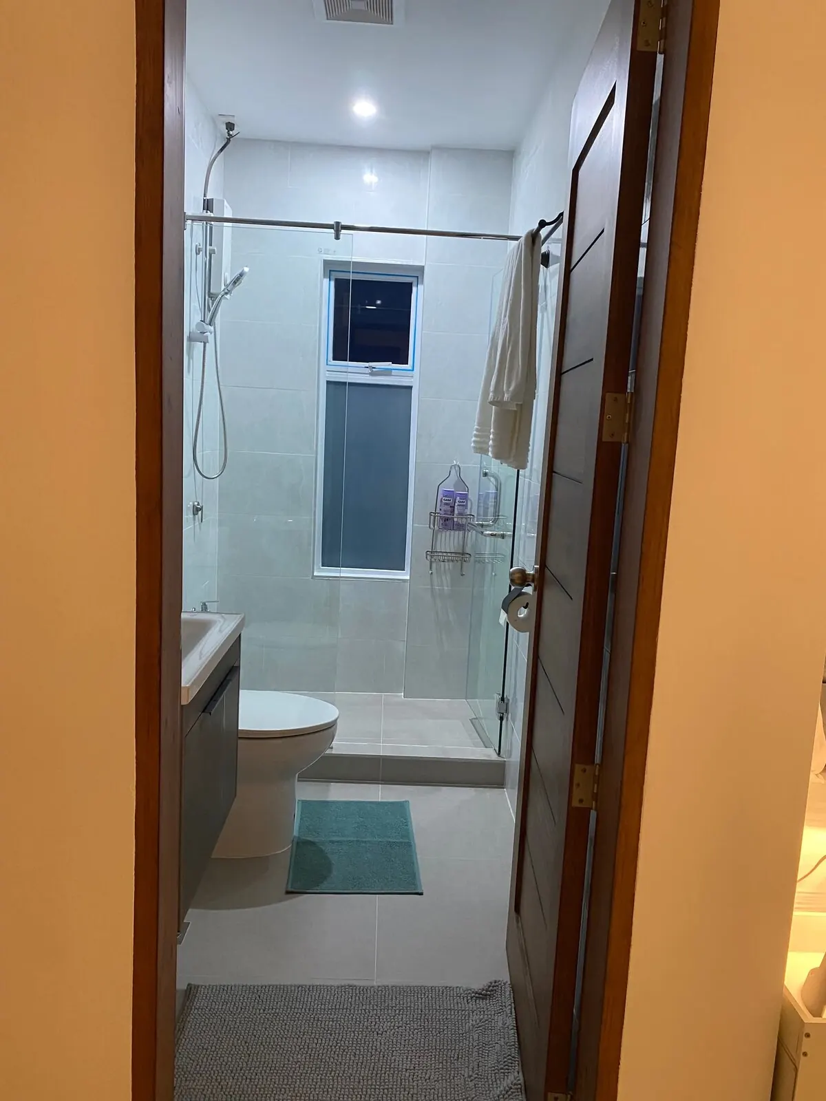 Suite 5 at OIA Suites Moalboal, photo 4